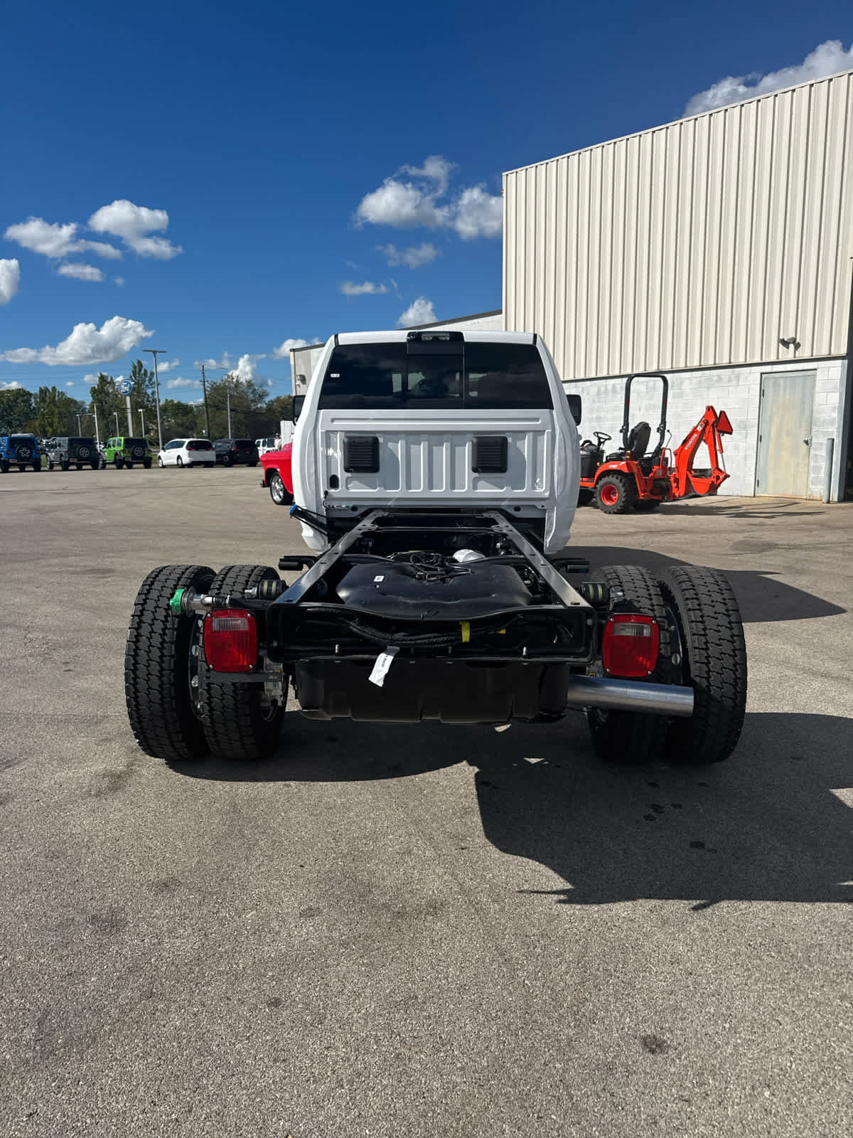 New 2026 RAM 4500 4x4 Crew Cab DRW w/ Laramie Trim Package image 4