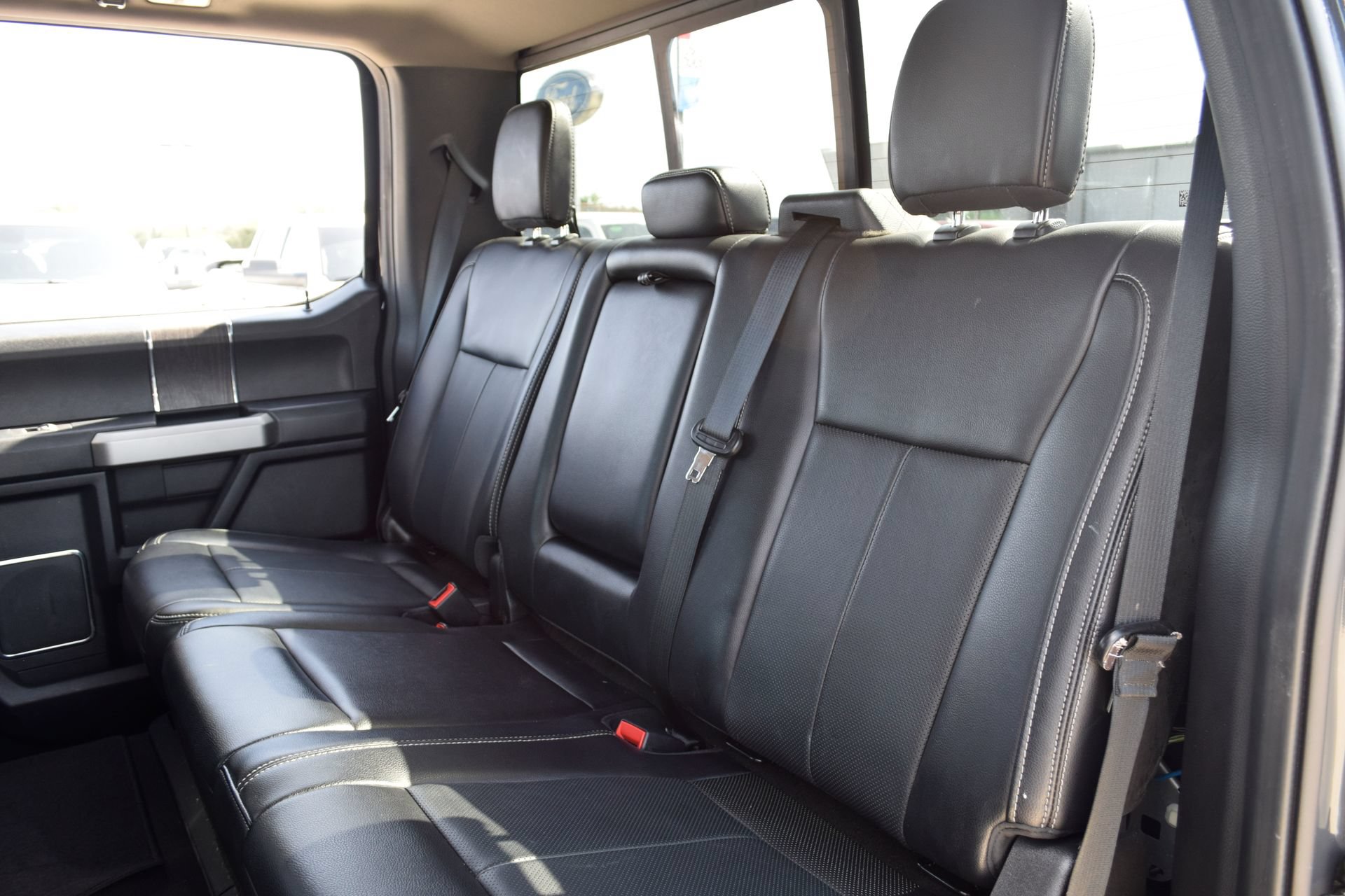 Used 2021 Ford F250 Lariat w/ Lariat Ultimate Package AWD/4WD image 18