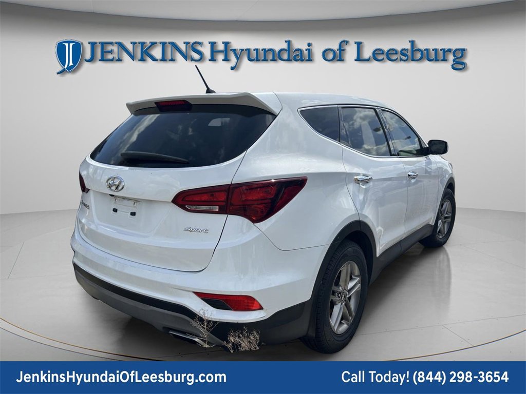 Used 2018 Hyundai Santa Fe Sport image 2