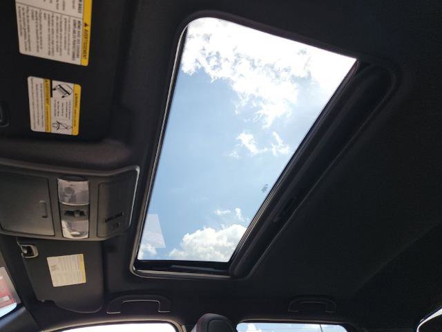 Certified 2025 Nissan Frontier PRO-4X w/ Pro Premium Package image 16