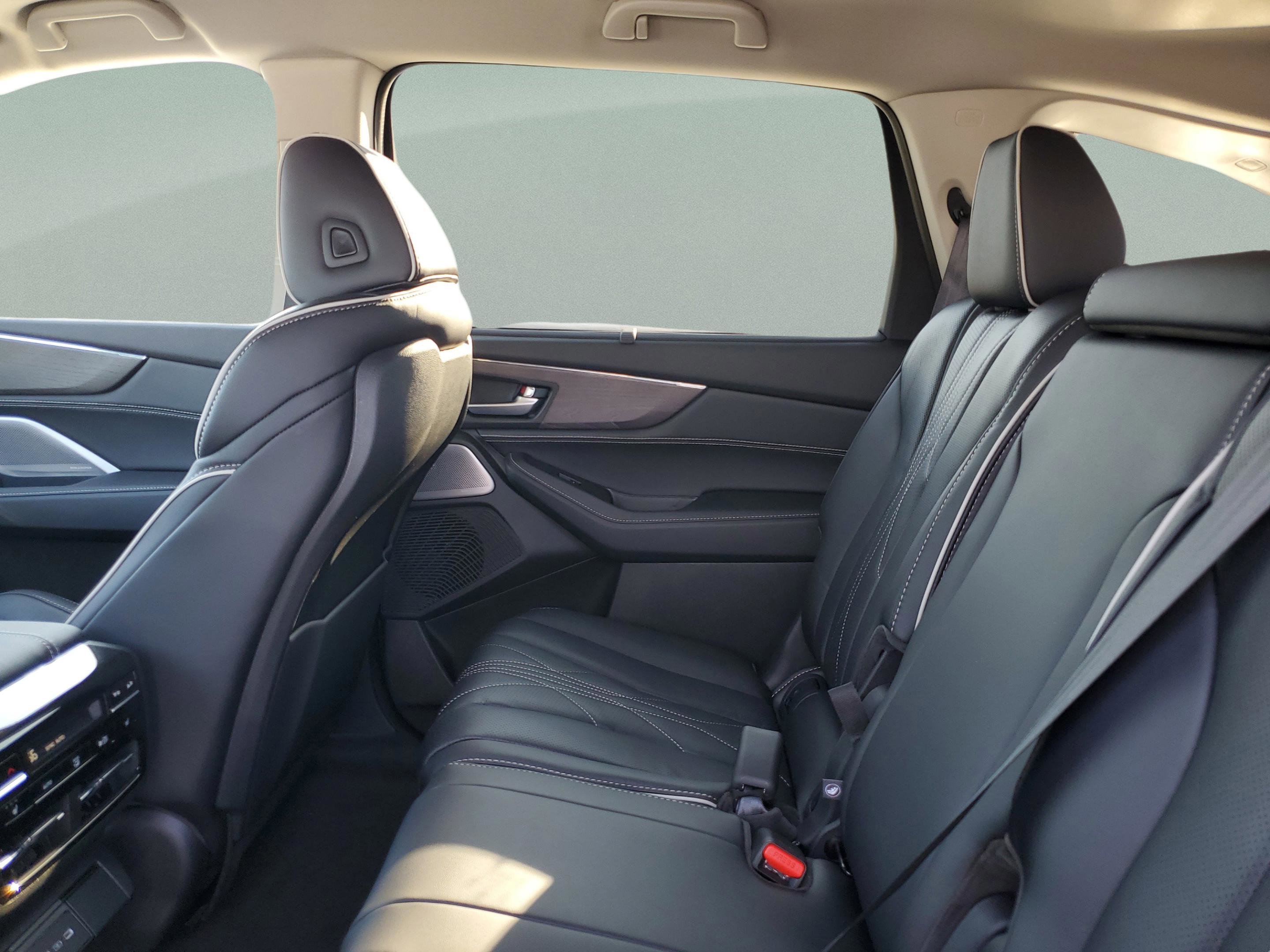 New 2026 Acura MDX SH-AWD w/ Advance Package image 11