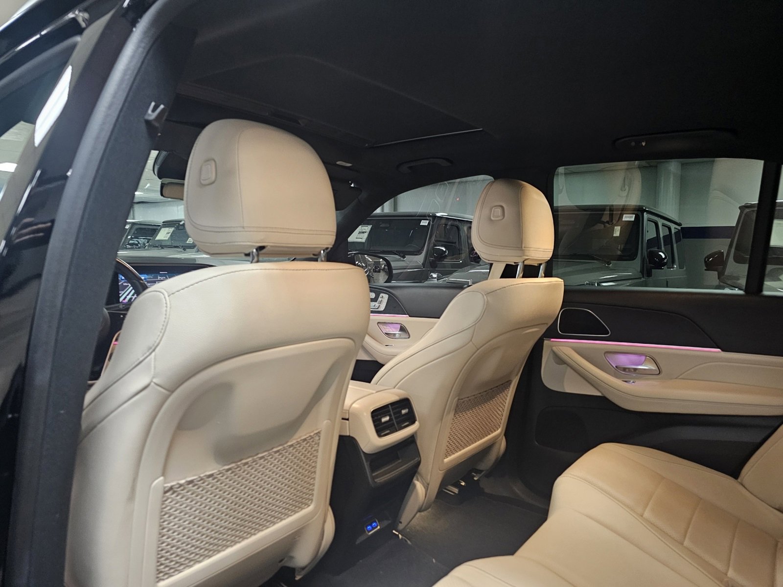 Used 2024 Mercedes-Benz GLE 350 4MATIC image 7