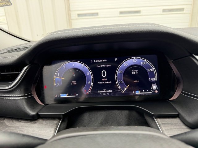 Used 2023 Jeep Grand Cherokee L Limited w/ Luxury Tech Group II image 22