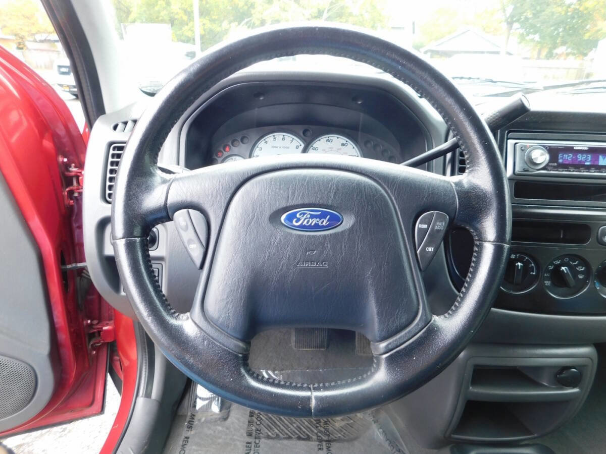 Used 2003 Ford Escape XLT image 8
