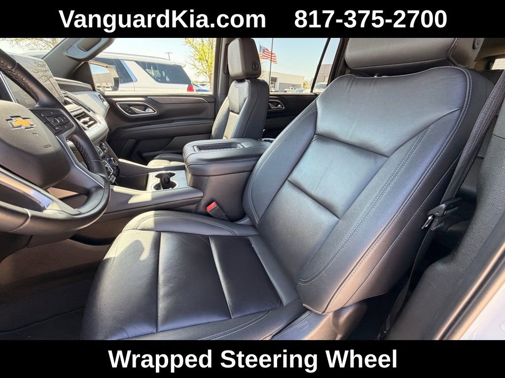 Used 2024 Chevrolet Suburban LT image 14
