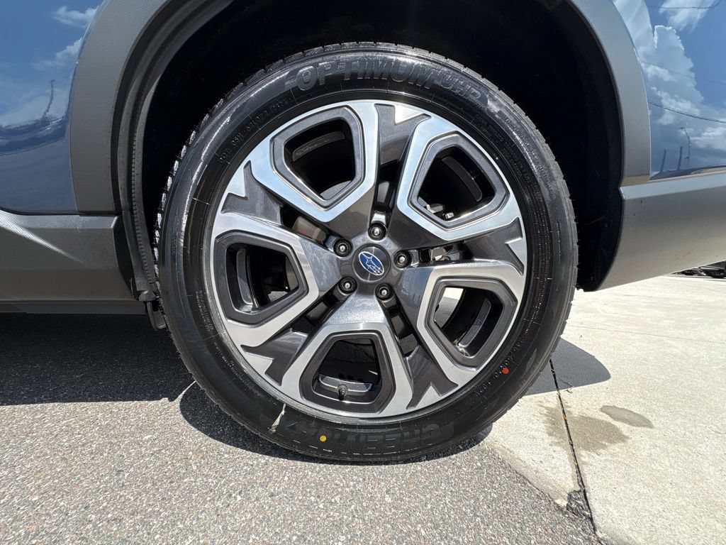 Certified 2024 Subaru Ascent Touring AWD/4WD image 10