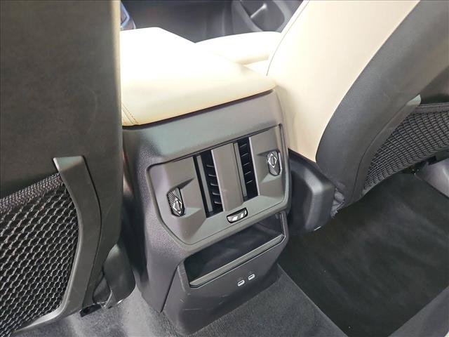 Used 2026 BMW X3 xDrive30i w/ Premium Package AWD/4WD image 18
