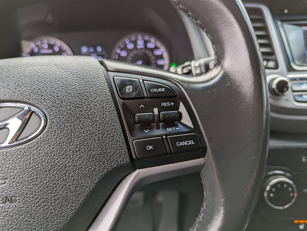 Used 2017 Hyundai Tucson Sport image 18