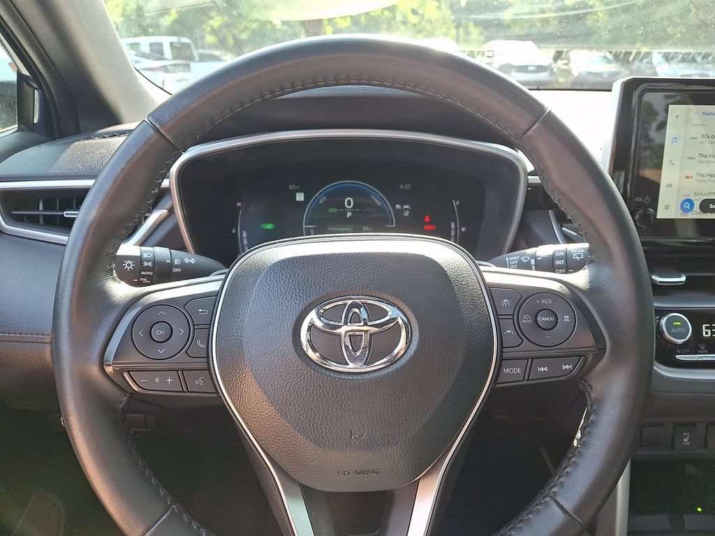 Used 2025 Toyota Corolla Cross AWD Hybrid w/ Convenience Package image 20