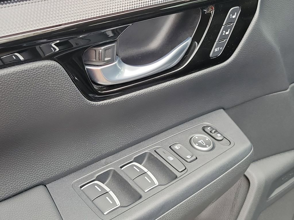 Used 2023 Honda CR-V EX-L image 18