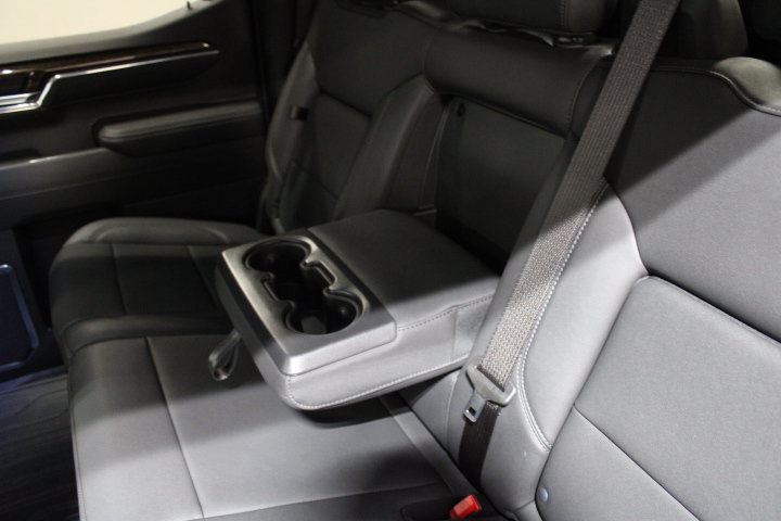 New 2026 GMC Sierra 1500 Elevation w/ Elevation Premium Package AWD/4WD image 24