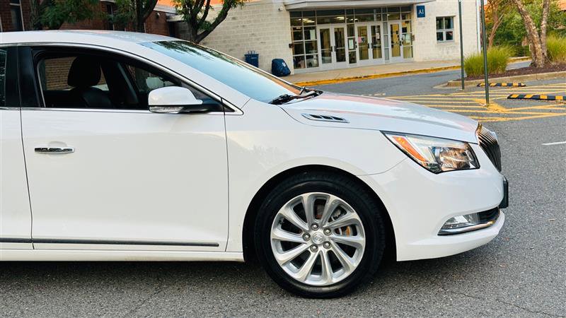Used 2016 Buick LaCrosse Leather image 4