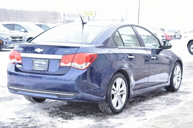 Used 2011 Chevrolet Cruze LTZ w/ RS Package image 6