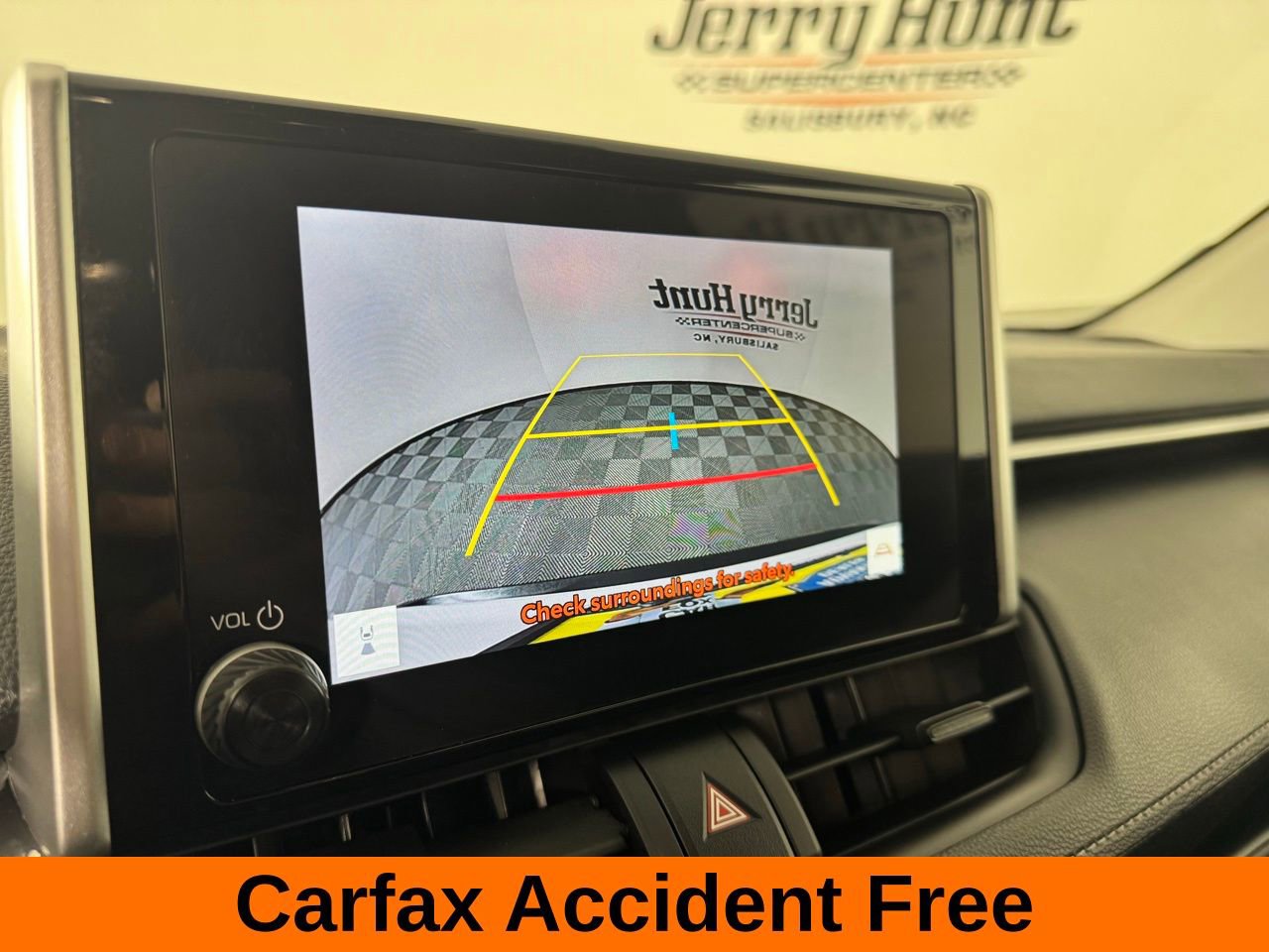 Used 2025 Toyota RAV4 LE image 3