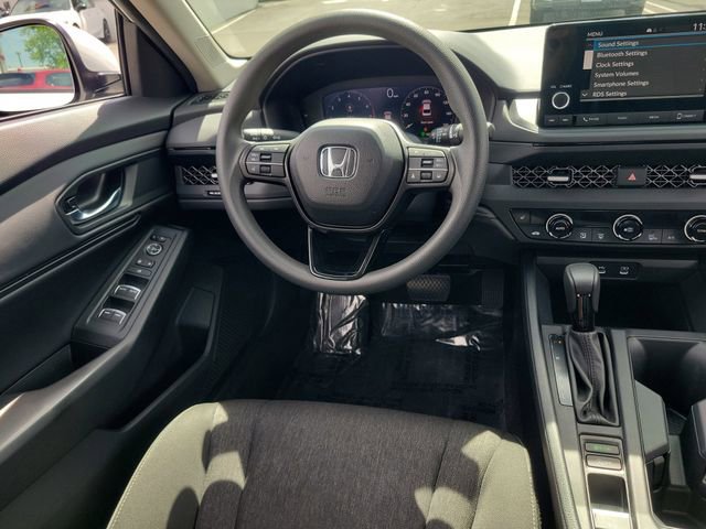 Certified 2023 Honda Accord EX image 10