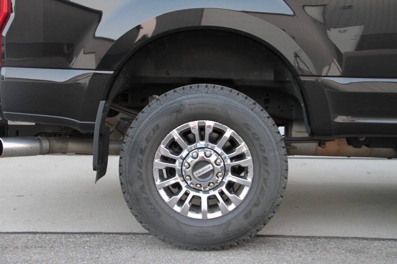 Used 2020 Ford F250 XLT w/ XLT Premium Package AWD/4WD image 28