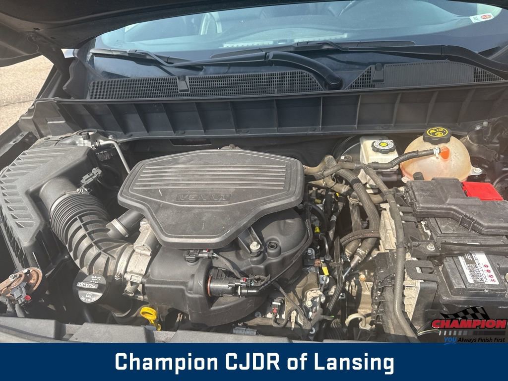 Used 2019 GMC Acadia SLT image 11