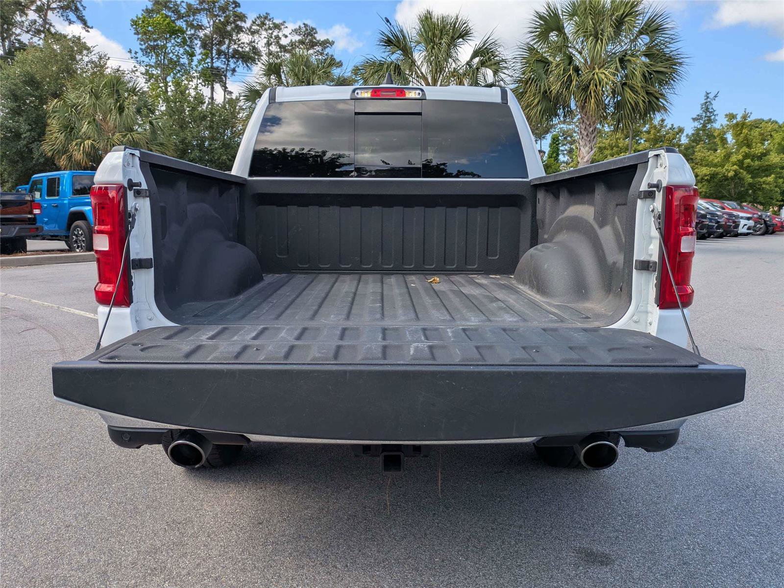 Certified 2025 RAM 1500 Laramie RWD image 15