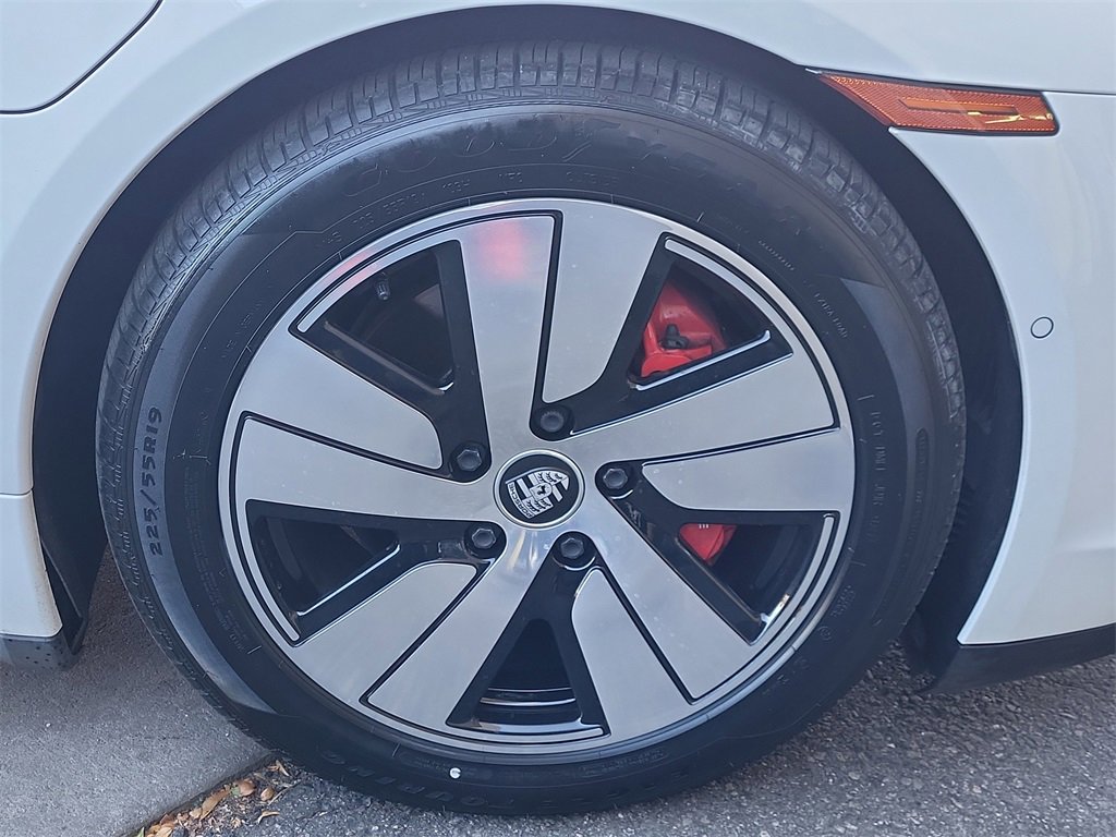 Used 2022 Porsche Taycan 4S image 20