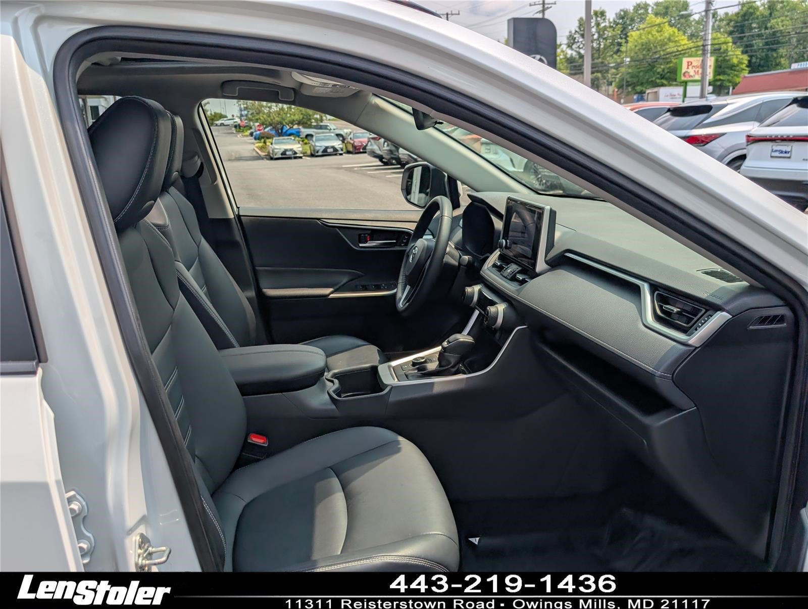Used 2023 Toyota RAV4 XLE Premium AWD/4WD image 11
