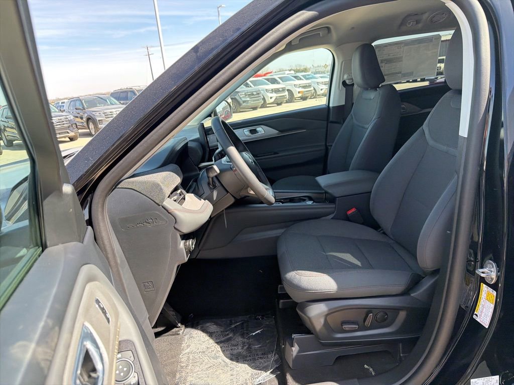 New 2026 Ford Explorer Active AWD/4WD image 10