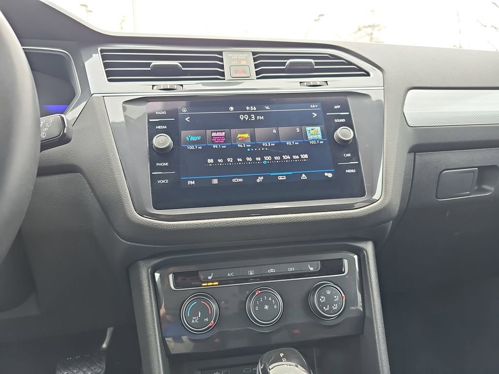 Used 2024 Volkswagen Tiguan S image 22