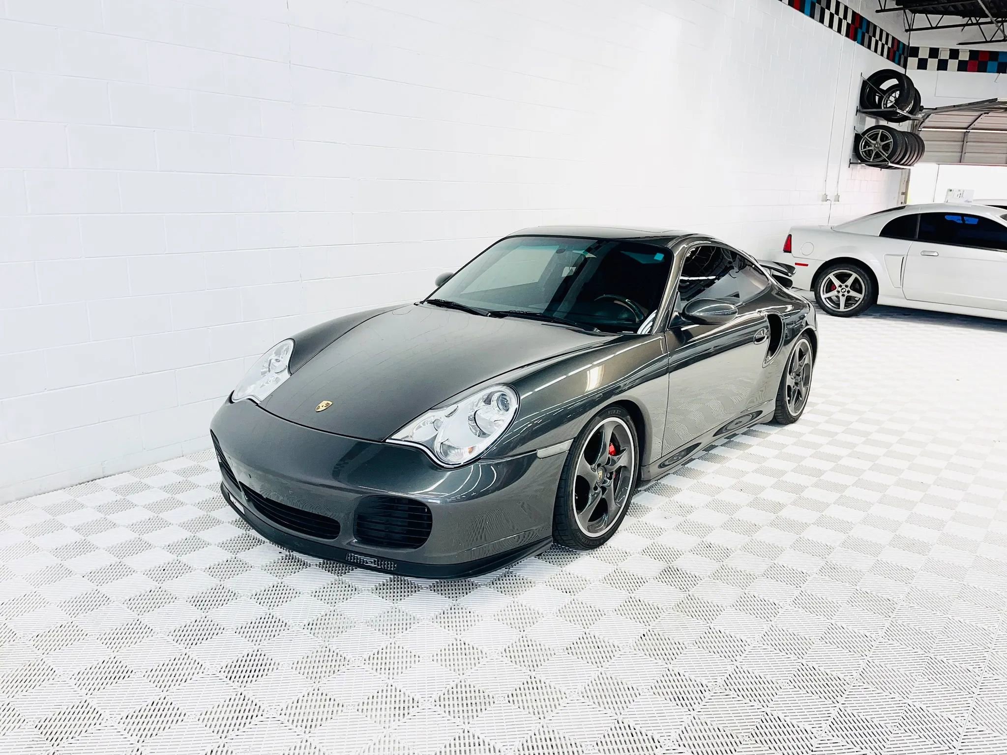 Used 2002 Porsche 911 Turbo image 3