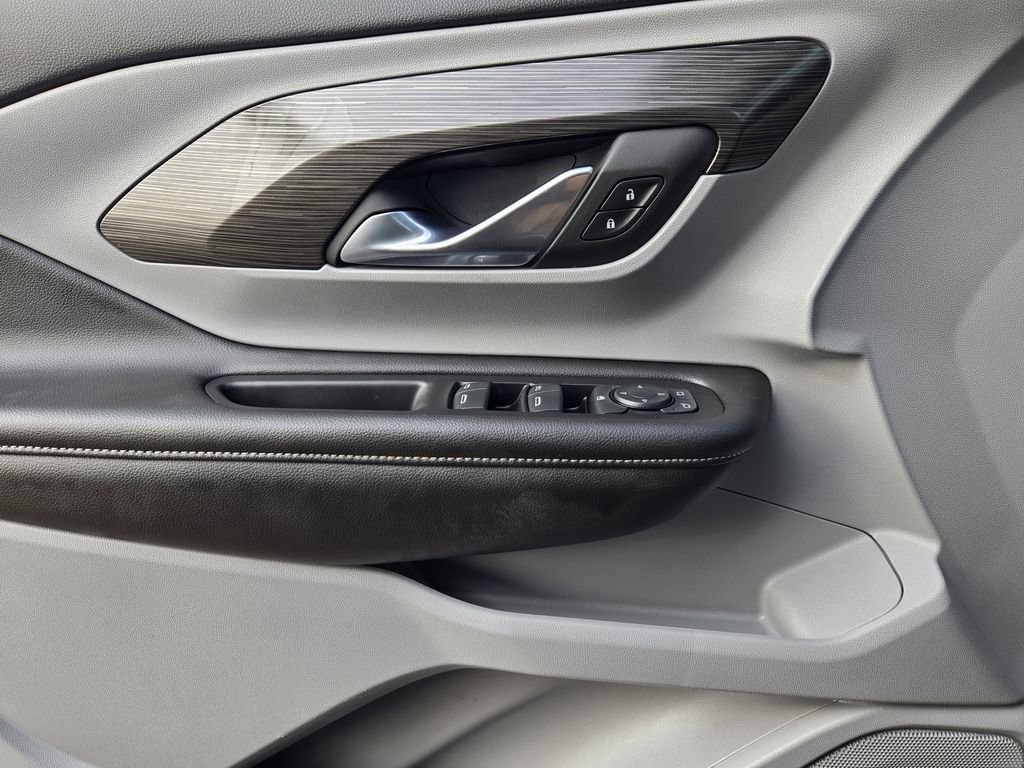 Used 2024 GMC Terrain SLE w/ Fleet Convenience Package image 20