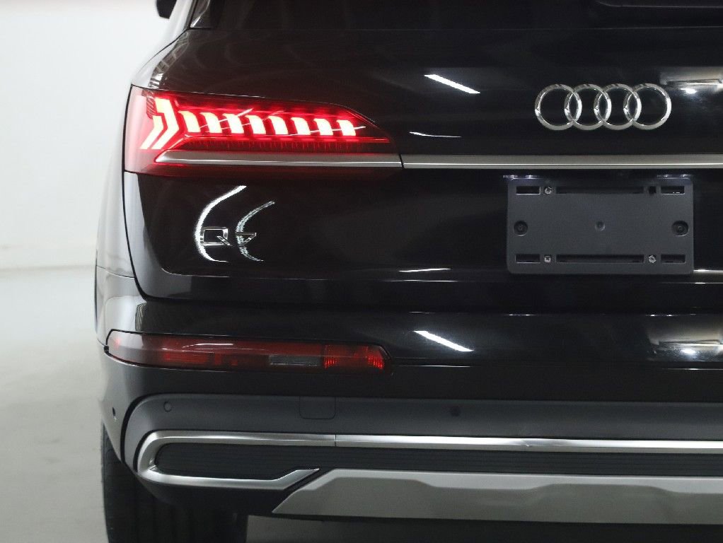 Used 2024 Audi Q7 2.0T Premium Plus AWD/4WD image 44