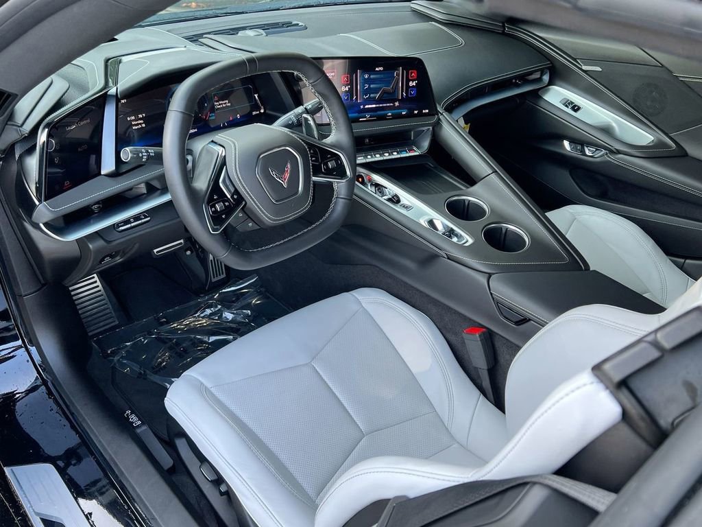 Used 2026 Chevrolet Corvette Stingray Convertible w/ 1LT image 19