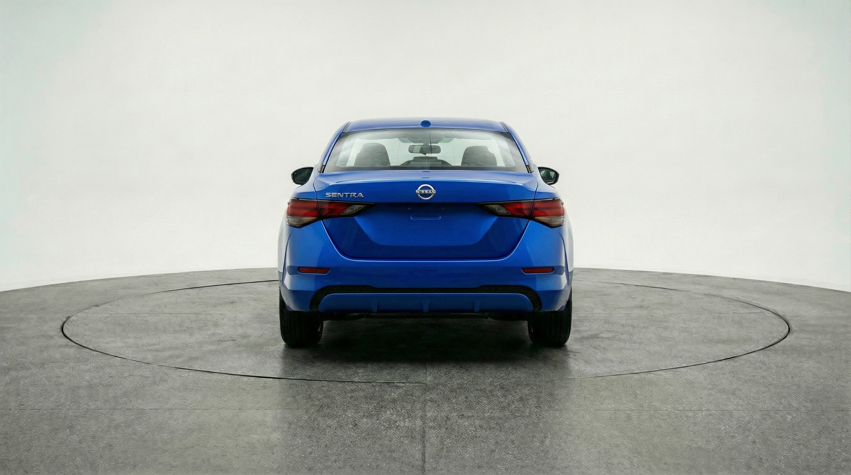 Used 2025 Nissan Sentra SV image 7