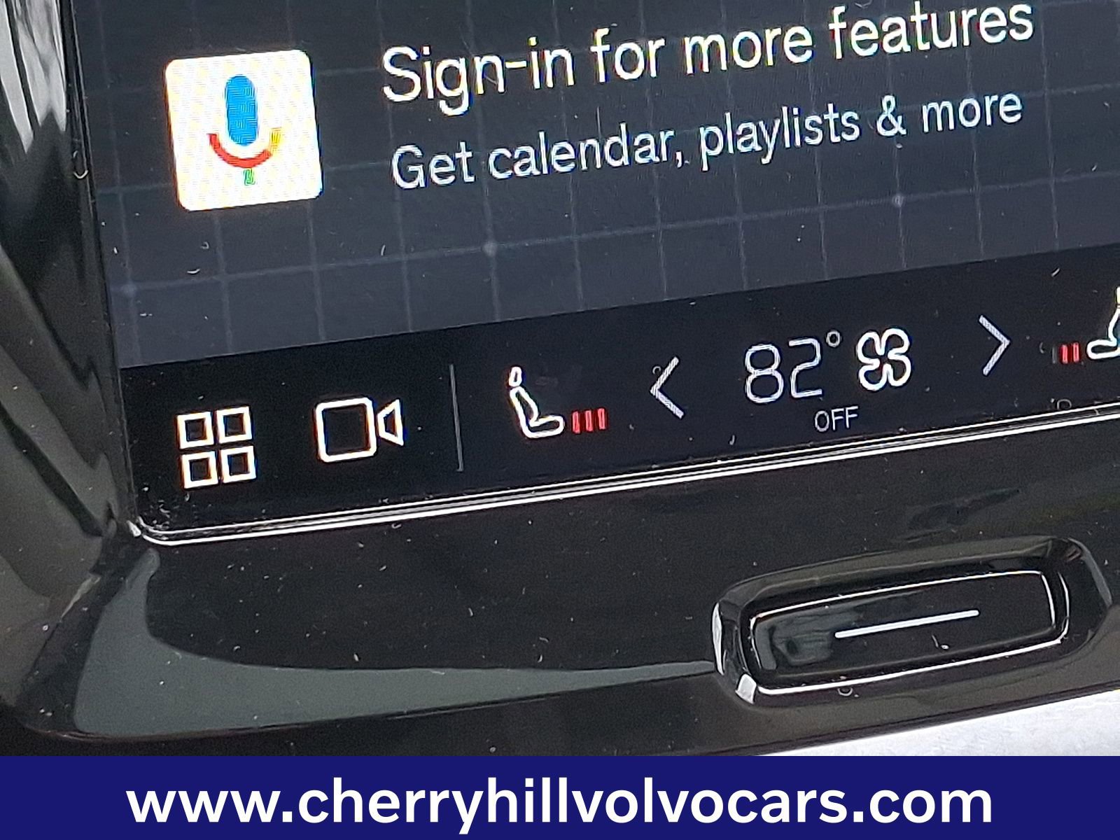 Certified 2023 Volvo V60 B5 Cross Country Plus w/ Protection Package Premier image 22