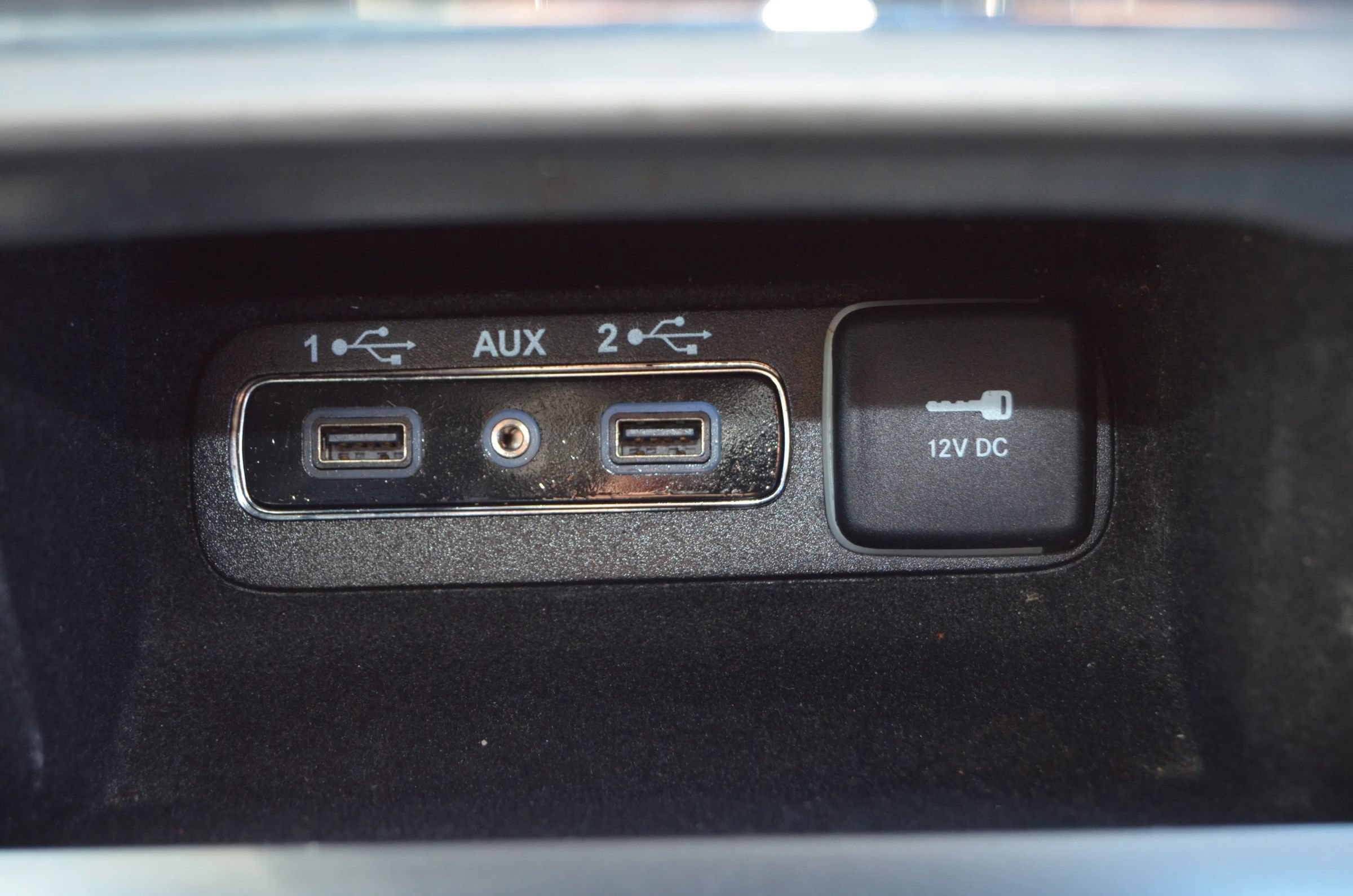 Used 2018 Jeep Grand Cherokee Limited RWD image 32