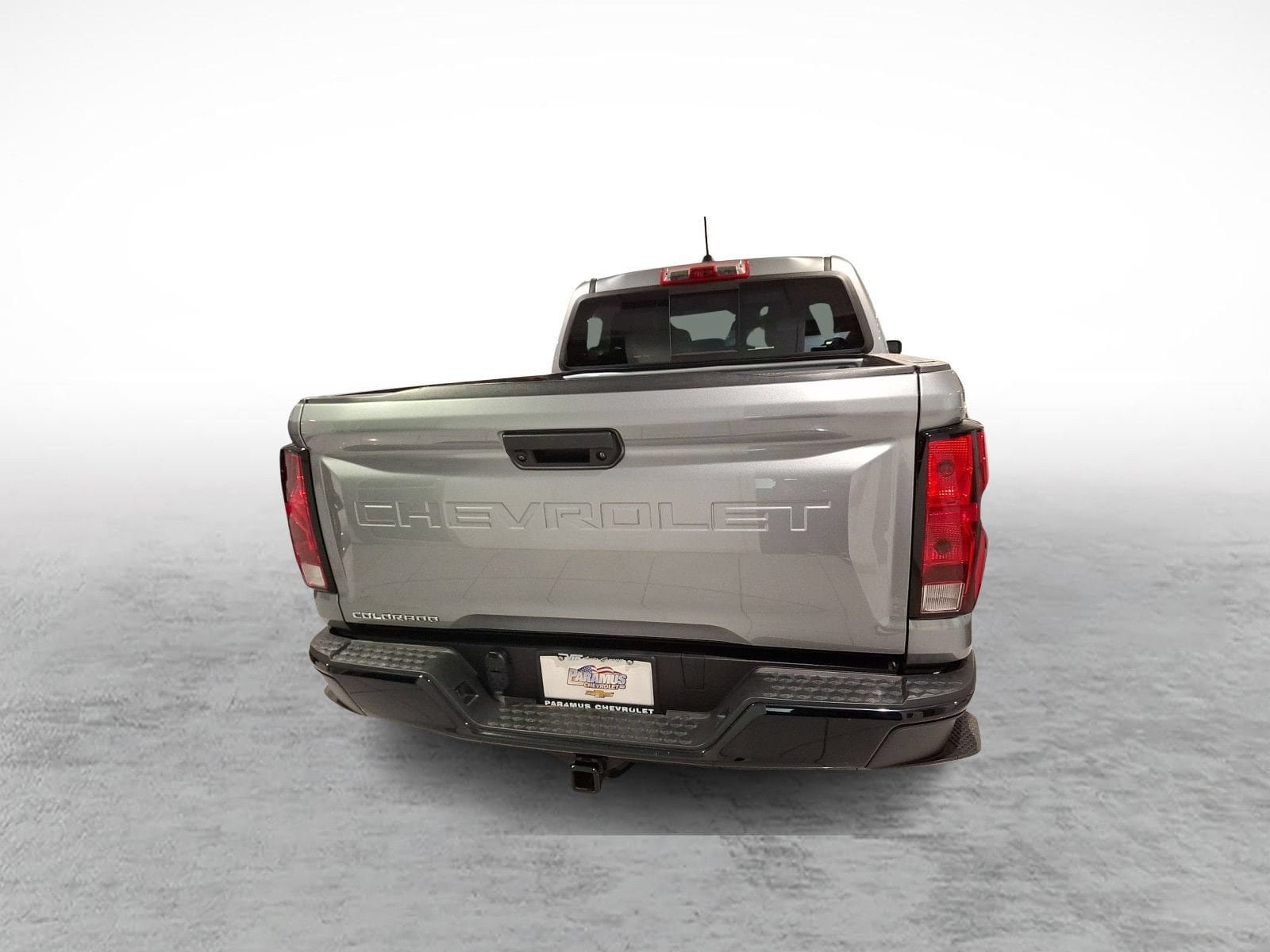 Used 2024 Chevrolet Colorado W/T w/ WT Convenience Package II RWD image 5