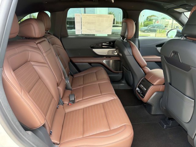 New 2026 Lincoln Nautilus Reserve AWD/4WD image 22