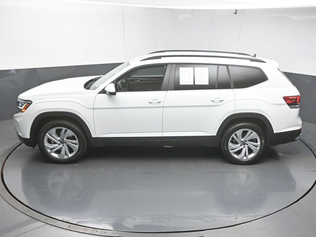 Used 2023 Volkswagen Atlas SE image 45