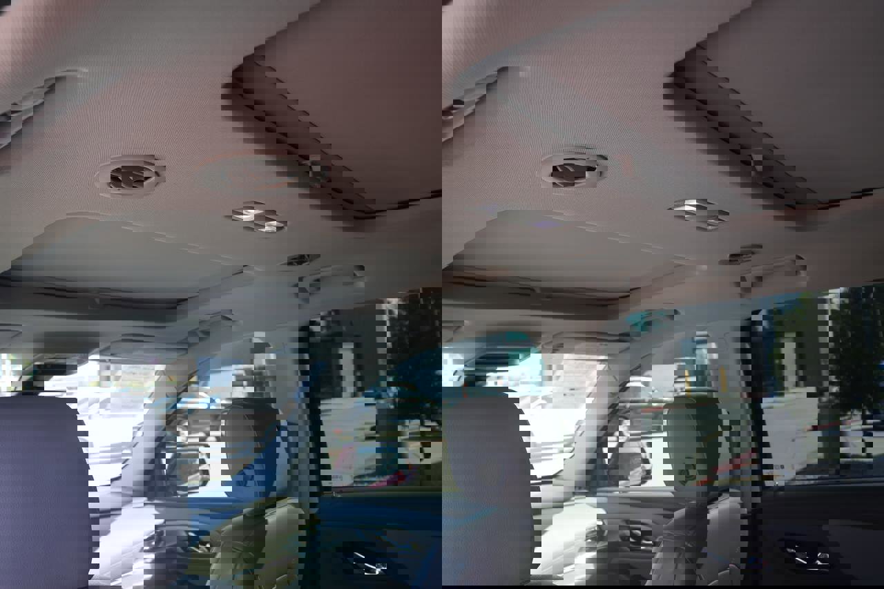 Used 2019 Chevrolet Traverse LT w/ LT Premium Package image 28