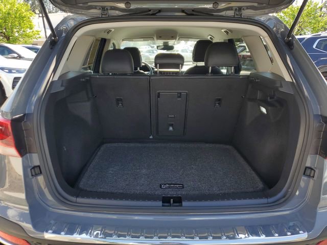 Used 2024 Volkswagen Taos SE image 8