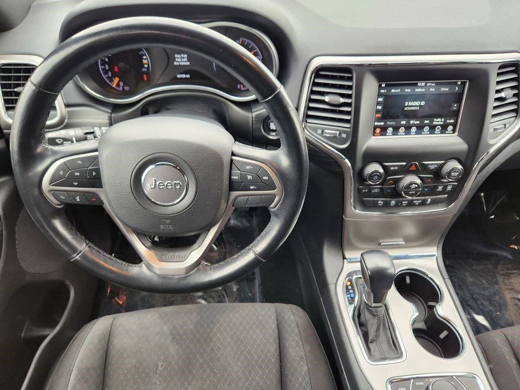 Used 2021 Jeep Grand Cherokee Laredo video 2