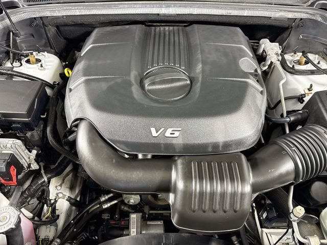 Used 2015 Jeep Grand Cherokee Overland AWD/4WD image 30