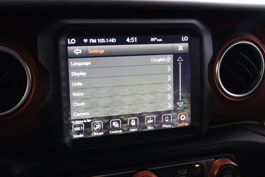 Used 2022 Jeep Wrangler Unlimited Rubicon AWD/4WD image 30