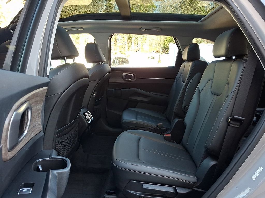 Used 2022 Kia Sorento X-Line EX image 12