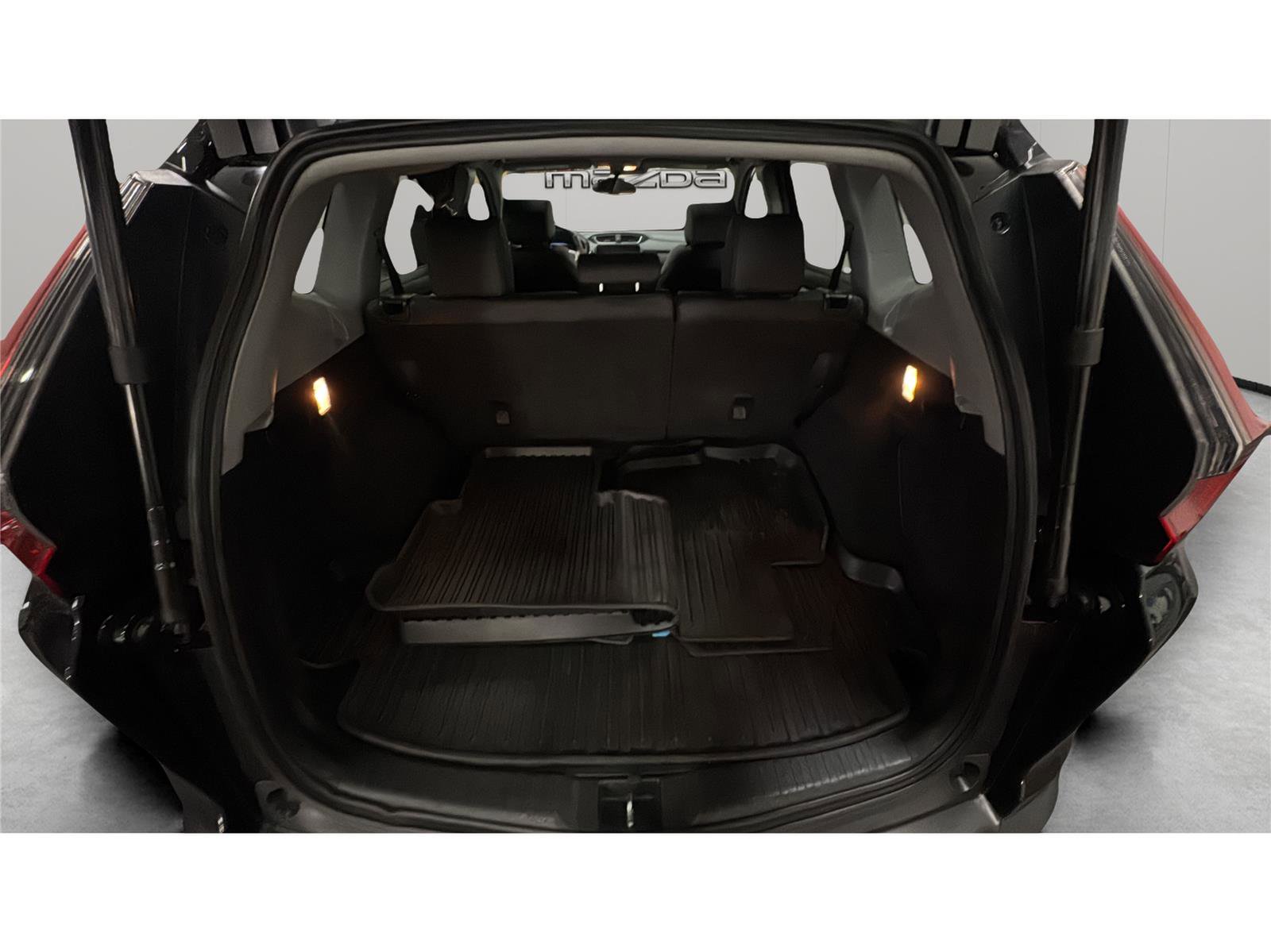 Used 2022 Honda CR-V Touring image 12