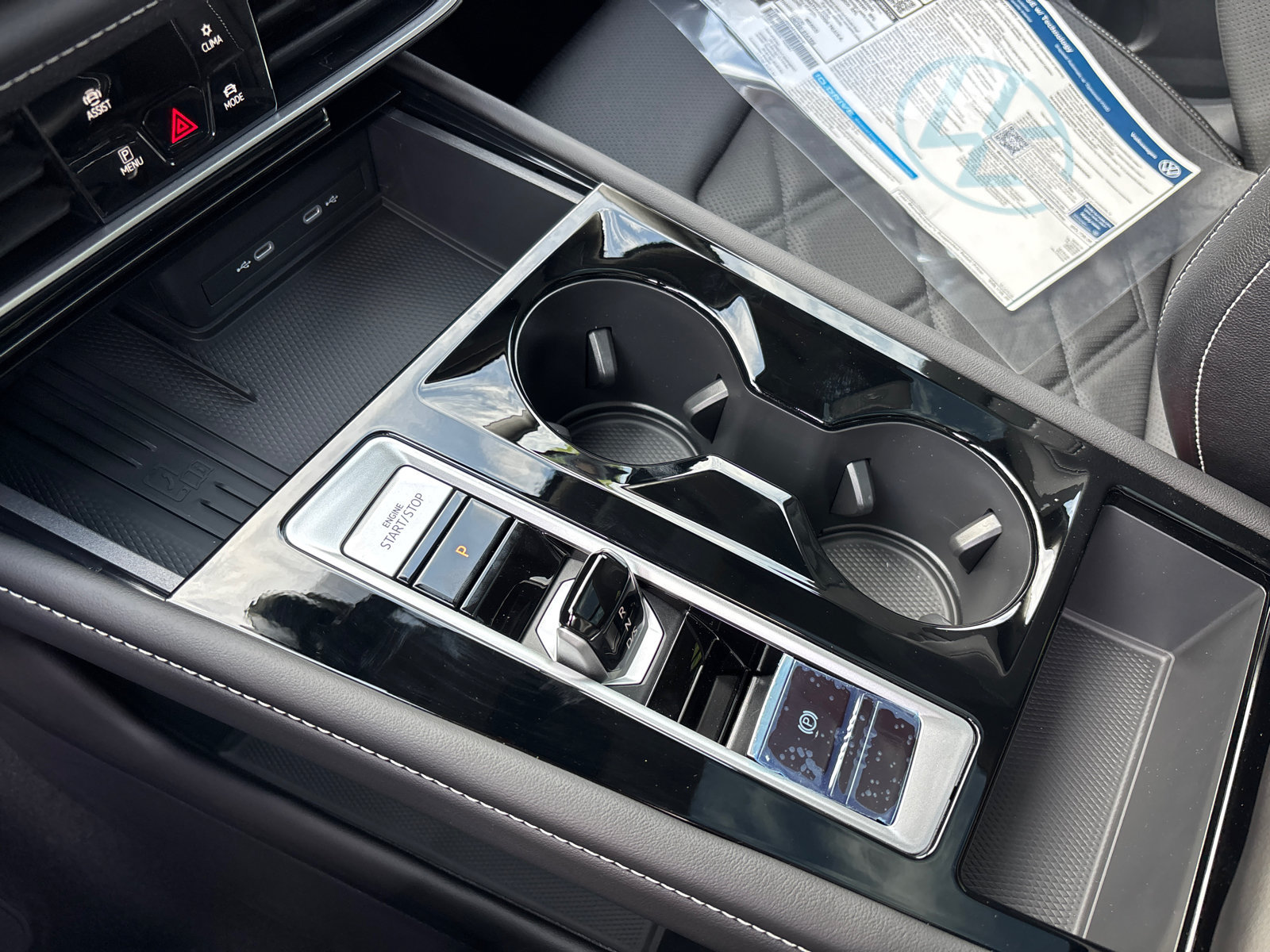 New 2026 Volkswagen Atlas SE FWD image 23