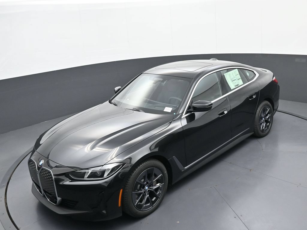 New 2026 BMW i4 xDrive40i w/ Premium Package AWD/4WD image 32