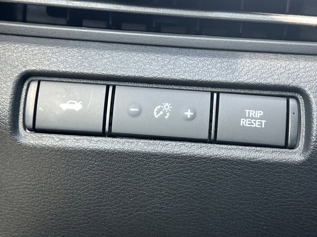 New 2026 Nissan Altima 2.5 SR FWD image 25