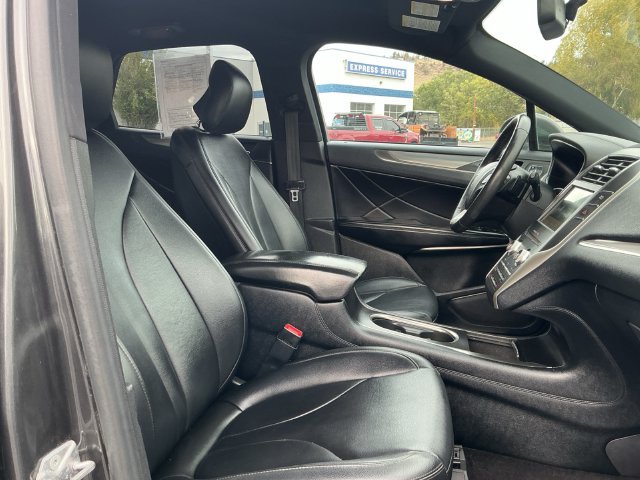 Used 2017 Lincoln MKC Premiere AWD/4WD image 28
