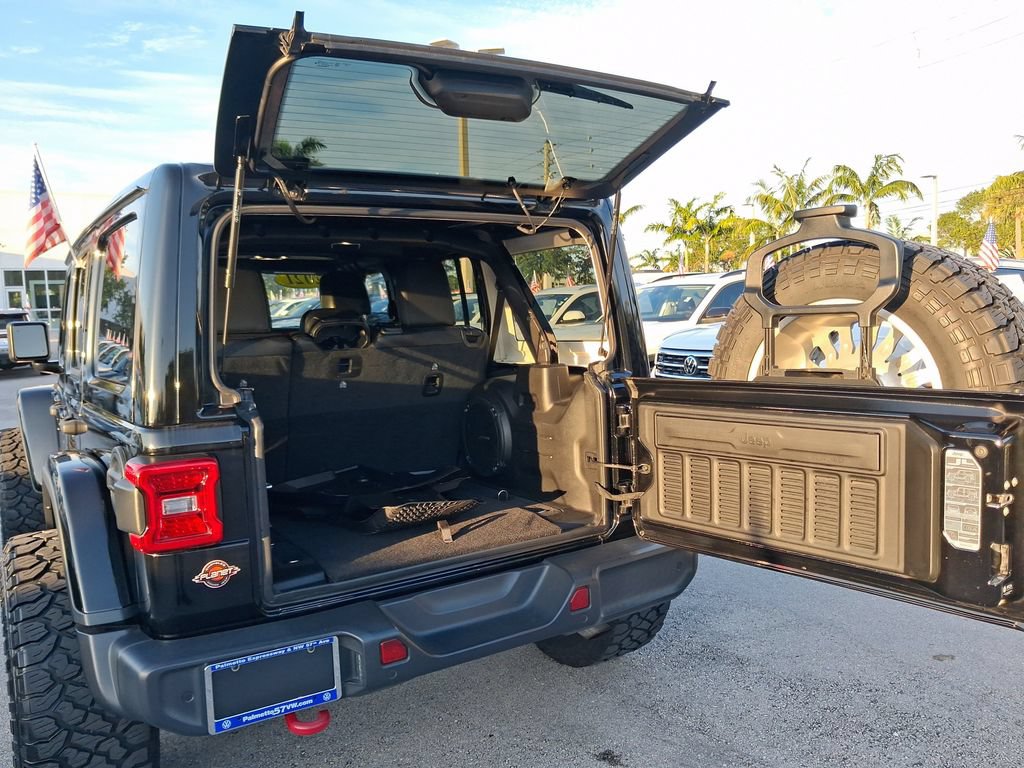 Used 2021 Jeep Wrangler Unlimited Rubicon AWD/4WD image 7