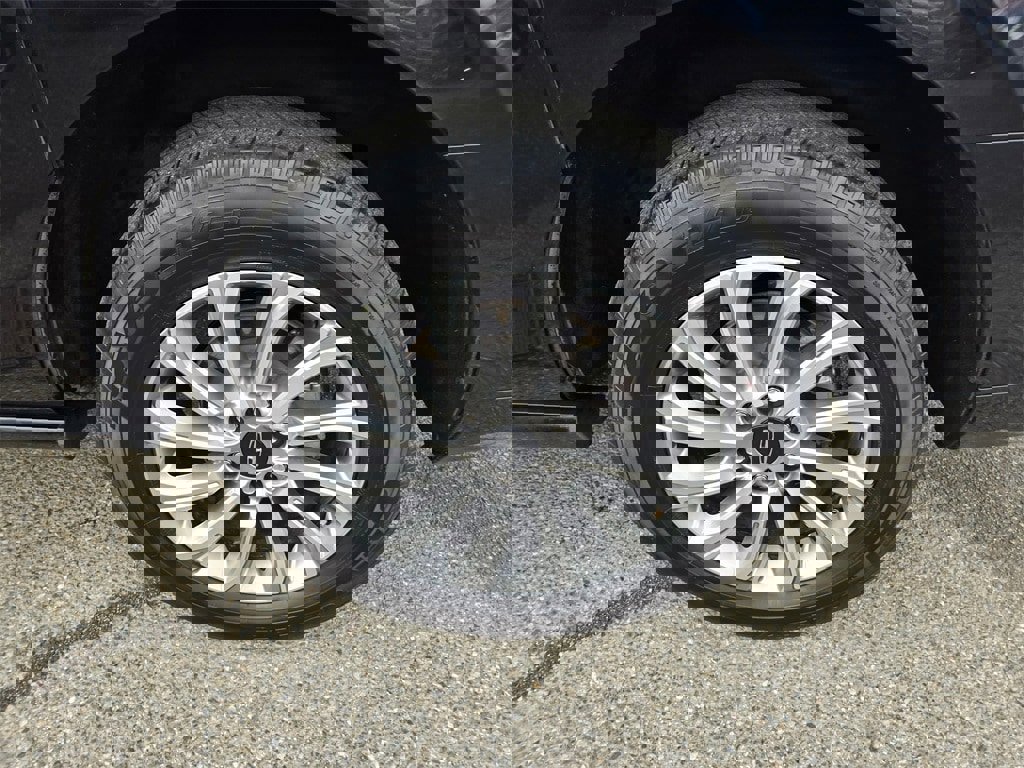 Used 2024 Lincoln Navigator L Premiere image 9