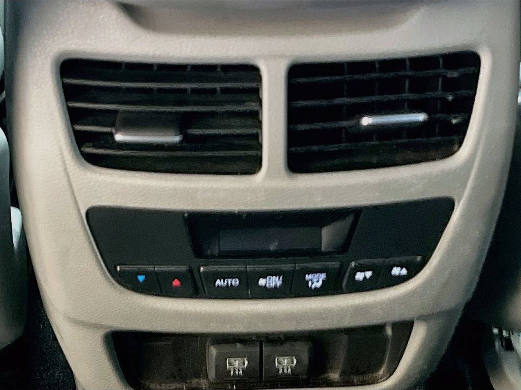 Used 2018 Acura MDX SH-AWD image 25